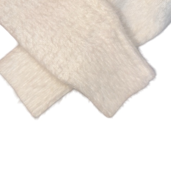 More To Come Valentina Cropped Cardigan Ivory Knit Fuzzy Button Up Size XS - Picture 8 of 8